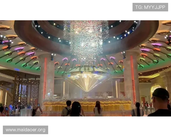 澳门银河钻石秀表演时间安排与门票购买指南，助你轻松享受奢华演出体验